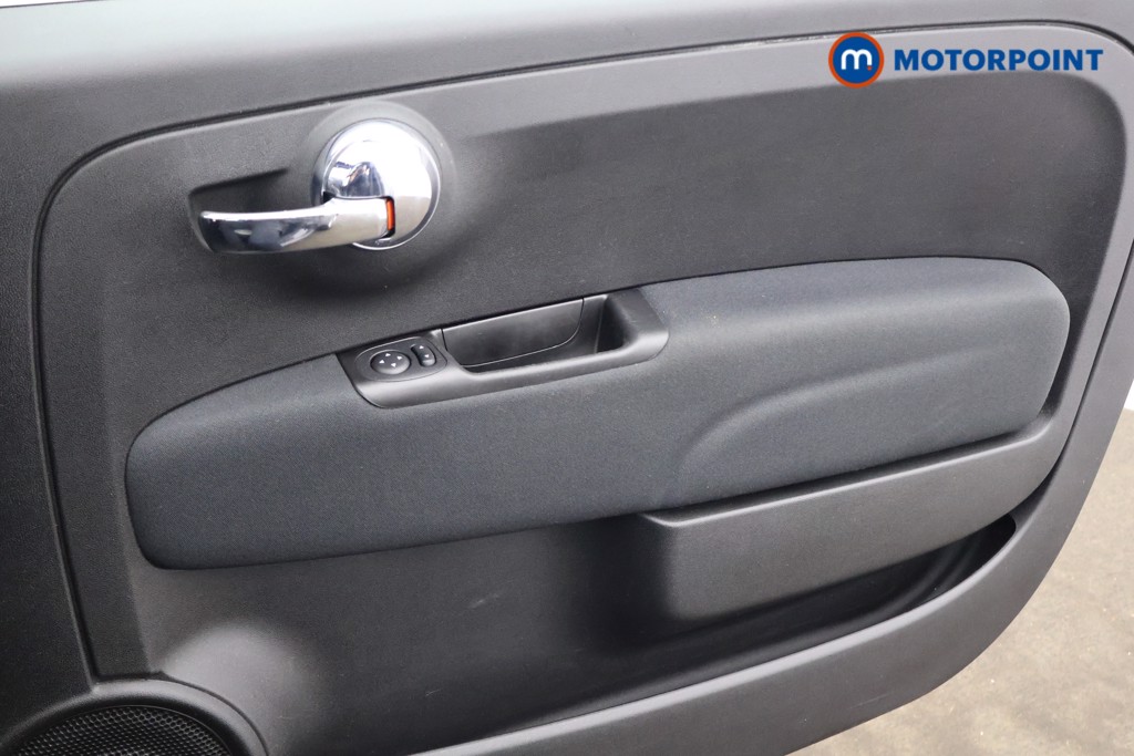 Fiat 500 Lounge Manual Petrol Hatchback - Stock Number (1597953) - 10th supplementary image