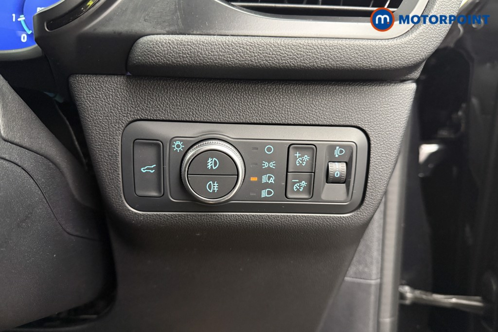 Ford Kuga St-Line Edition Manual Petrol SUV - Stock Number (1598255) - 17th supplementary image