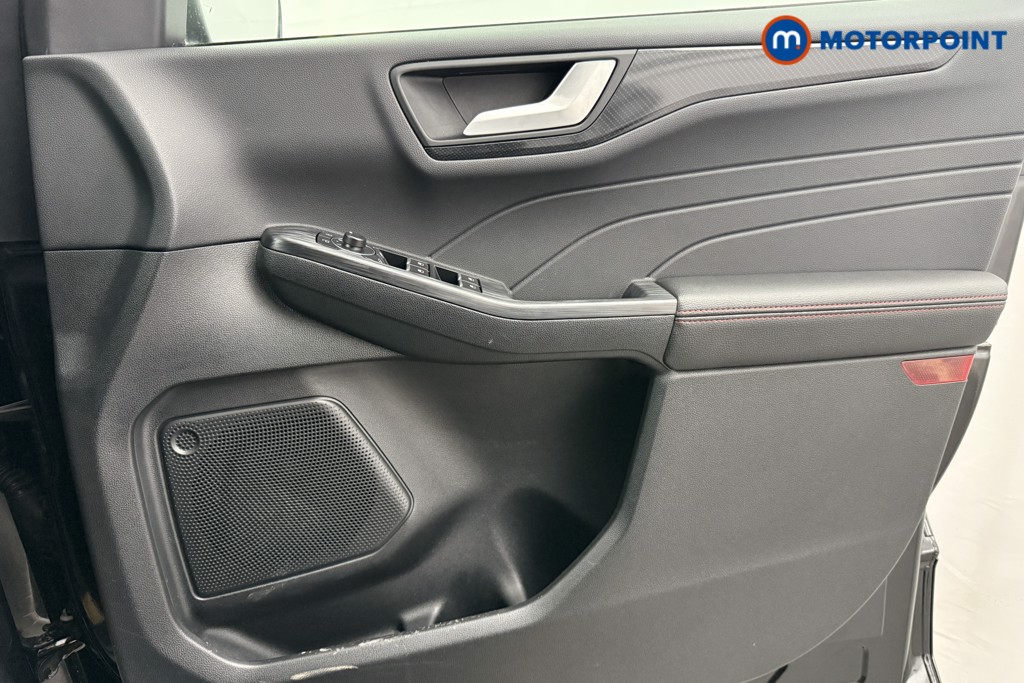 Ford Kuga St-Line Edition Manual Petrol SUV - Stock Number (1598255) - 18th supplementary image