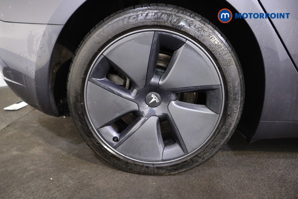 Tesla Model 3 Long Range Automatic Electric Saloon - Stock Number (1598270) - 18th supplementary image