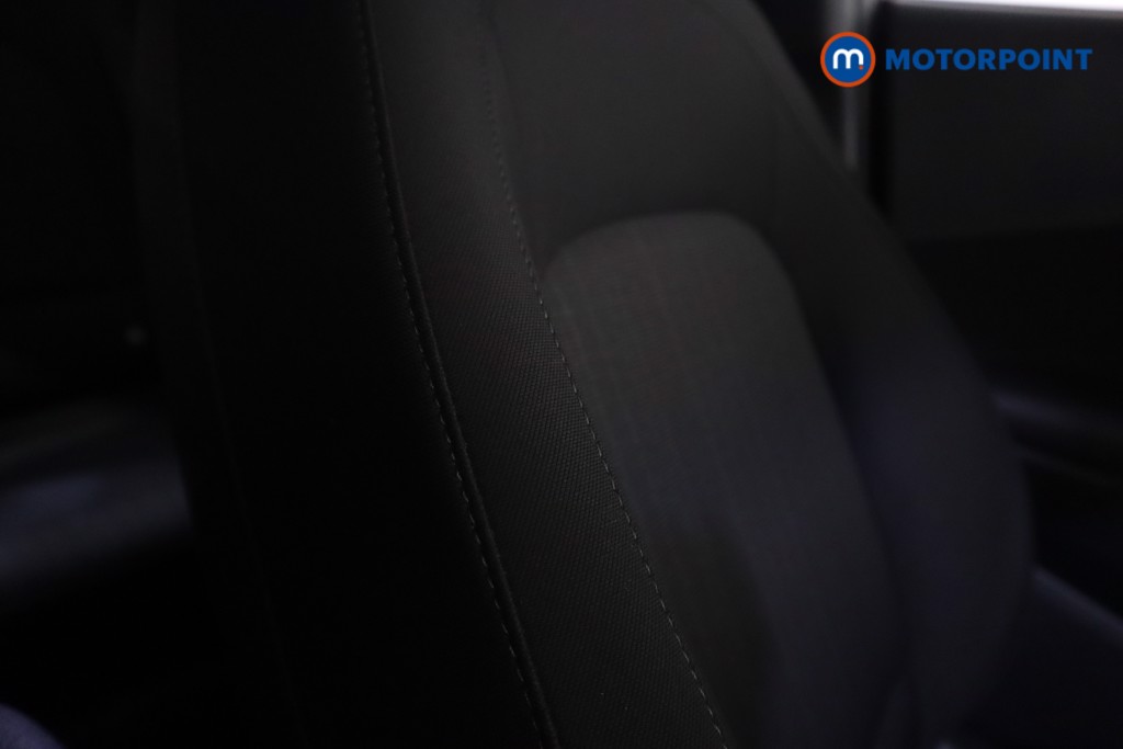 Hyundai Kona Se Connect Manual Petrol SUV - Stock Number (1598447) - 19th supplementary image