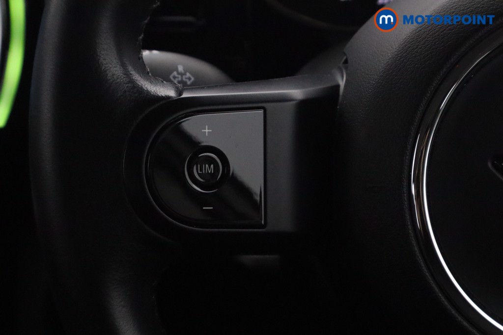 Mini Hatchback Cooper Classic Automatic Petrol Hatchback - Stock Number (1598528) - 8th supplementary image