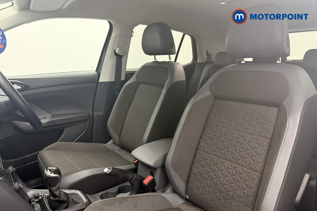 Volkswagen T-Cross SEL Manual Petrol SUV - Stock Number (1598556) - 7th supplementary image