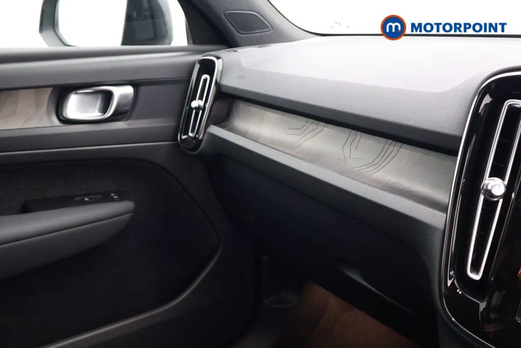 Volvo Xc40 Twin Plus Automatic Electric SUV - Stock Number (1598793) - 6th supplementary image
