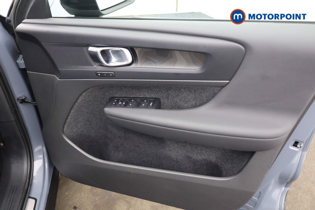 Volvo Xc40 Twin Plus Automatic Electric SUV - Stock Number (1598793) - 11th supplementary image