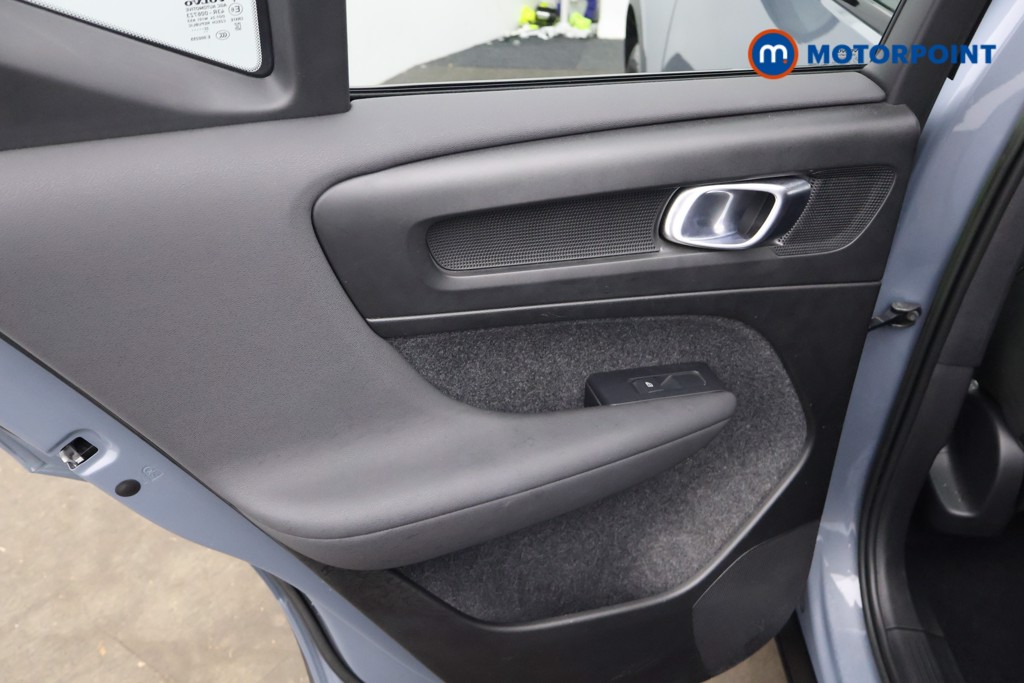 Volvo Xc40 Twin Plus Automatic Electric SUV - Stock Number (1598793) - 18th supplementary image