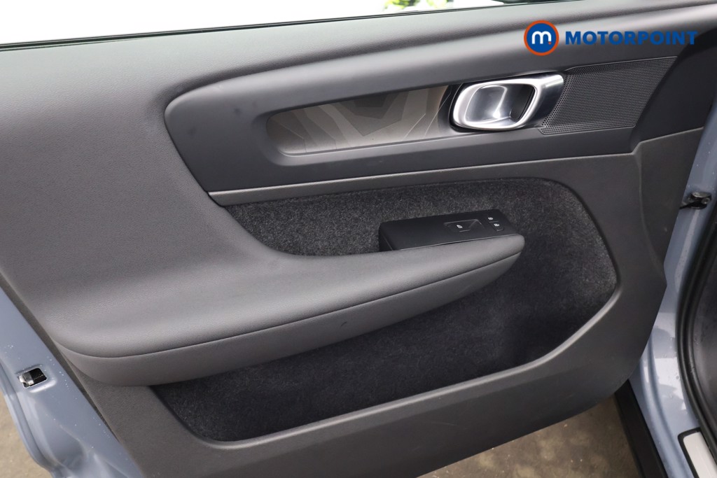 Volvo Xc40 Twin Plus Automatic Electric SUV - Stock Number (1598793) - 20th supplementary image