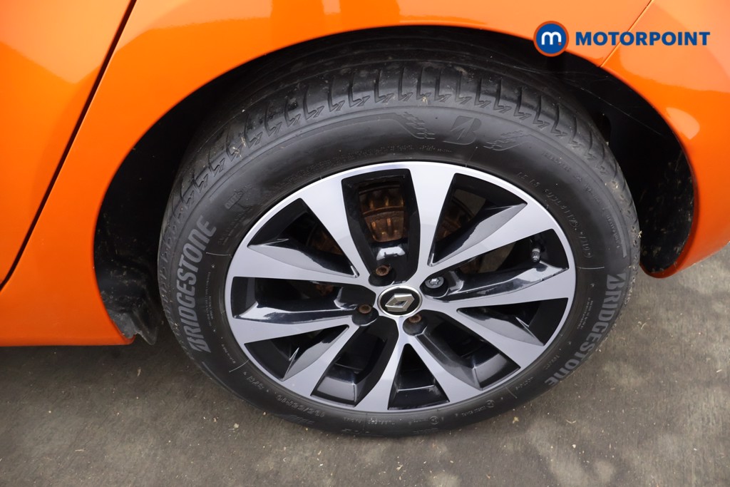 Renault Clio Iconic Manual Petrol Hatchback - Stock Number (1598812) - 21st supplementary image