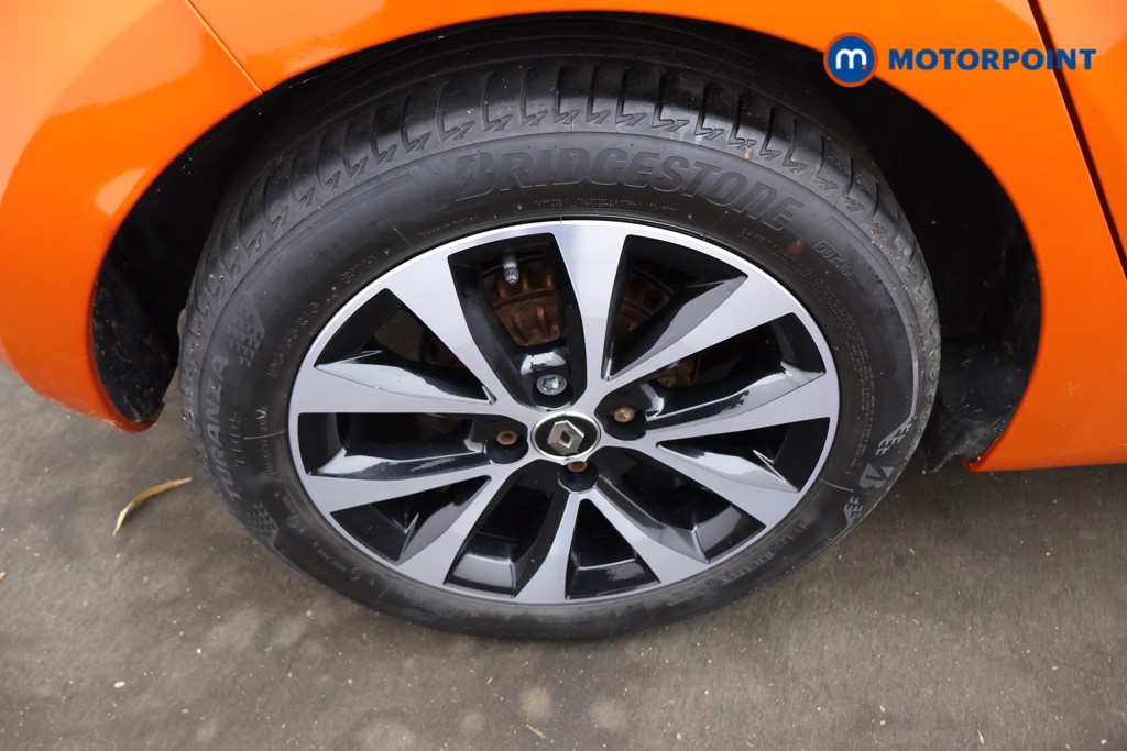 Renault Clio Iconic Manual Petrol Hatchback - Stock Number (1598812) - 22nd supplementary image