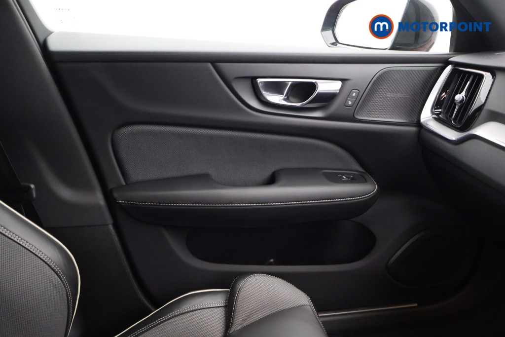 Volvo S60 R Design Edition Automatic Petrol Saloon - Stock Number (1598863) - 7th supplementary image