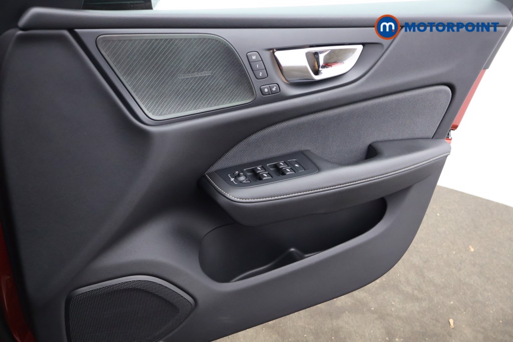 Volvo S60 R Design Edition Automatic Petrol Saloon - Stock Number (1598863) - 10th supplementary image