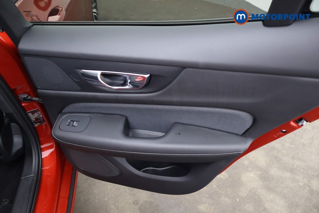 Volvo S60 R Design Edition Automatic Petrol Saloon - Stock Number (1598863) - 14th supplementary image
