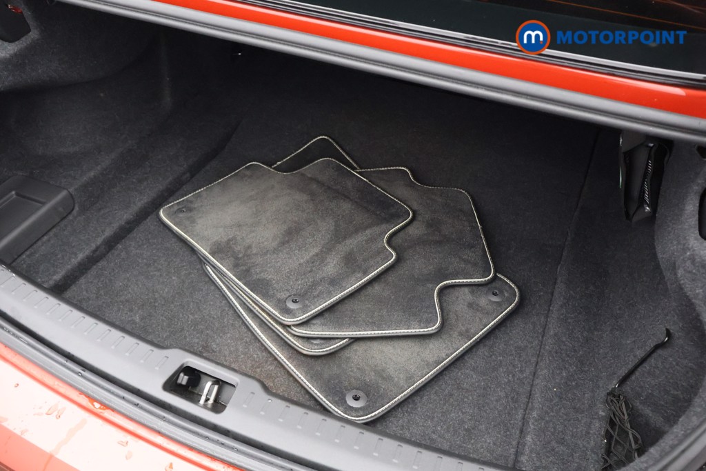 Volvo S60 R Design Edition Automatic Petrol Saloon - Stock Number (1598863) - 15th supplementary image