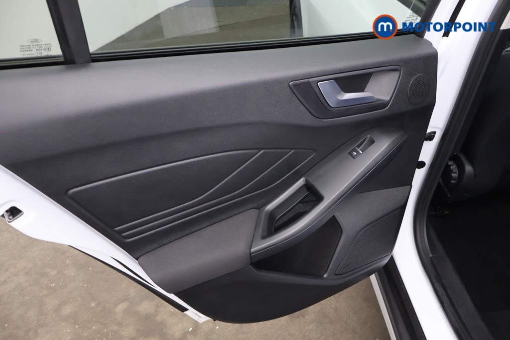Ford Focus Active X Manual Petrol Estate - Stock Number (1598990) - 17th supplementary image