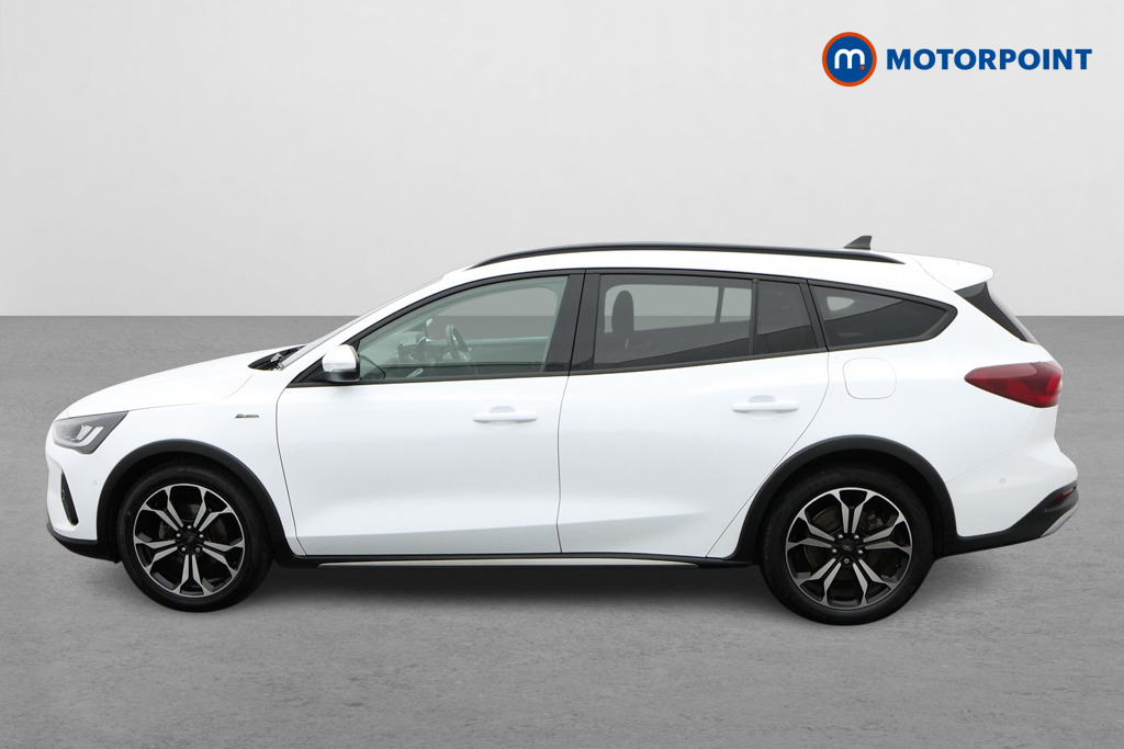 Ford Focus Active X Manual Petrol Estate - Stock Number (1598990) - Passenger side