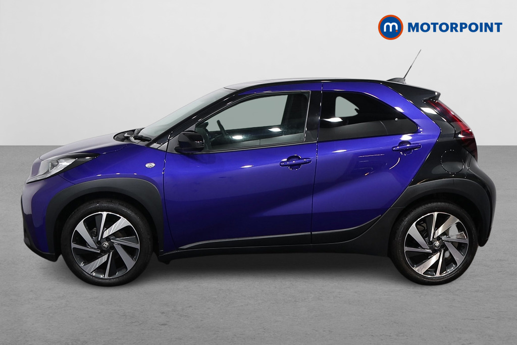 Toyota Aygo X Edge Manual Petrol Hatchback - Stock Number (1599089) - Passenger side