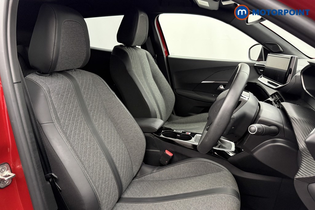 Peugeot 2008 Allure Manual Petrol SUV - Stock Number (1599176) - 19th supplementary image