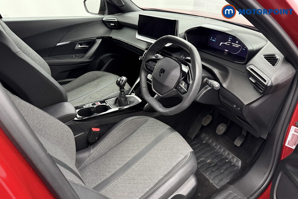 Peugeot 2008 Allure Manual Petrol SUV - Stock Number (1599176) - 1st supplementary image