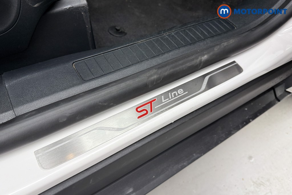 Ford Kuga St-Line X Edition Automatic Petrol Plug-In Hybrid SUV - Stock Number (1599210) - 20th supplementary image