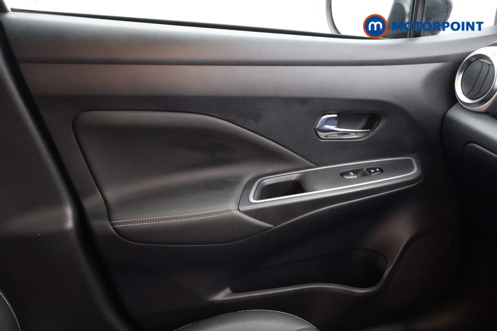 Nissan Micra N-Sport Manual Petrol Hatchback - Stock Number (1599231) - 7th supplementary image