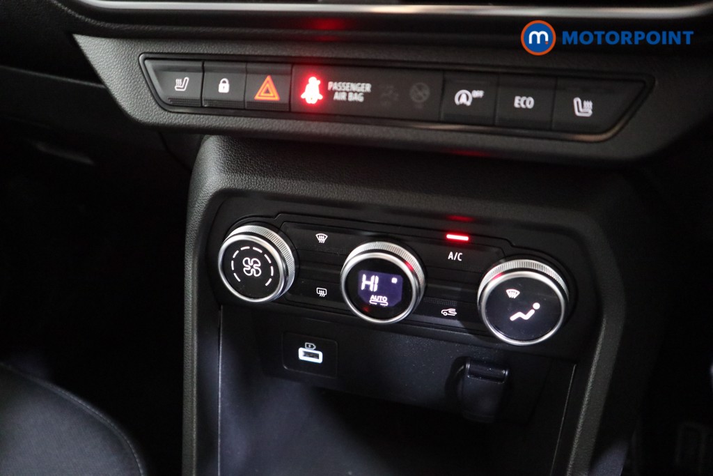 Dacia Jogger Extreme Se Manual Petrol People Carrier - Stock Number (1599258) - 8th supplementary image