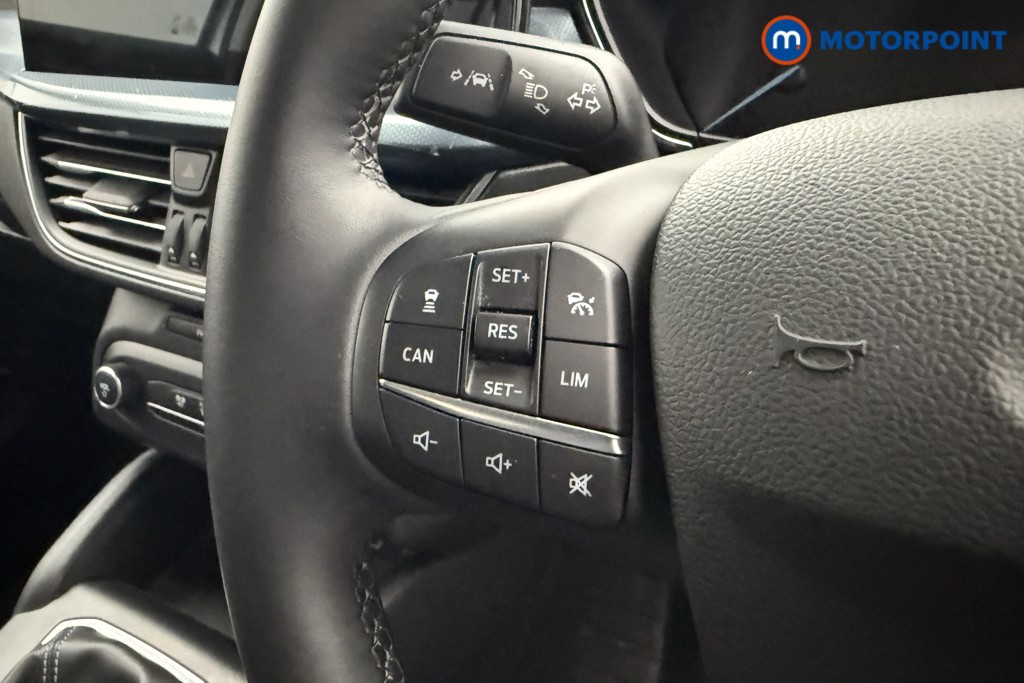 Ford Focus Active Manual Petrol Hatchback - Stock Number (1599376) - 3rd supplementary image