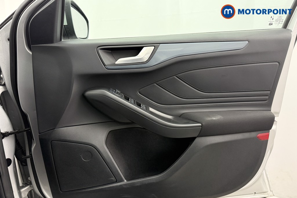 Ford Focus Active Manual Petrol Hatchback - Stock Number (1599376) - 17th supplementary image