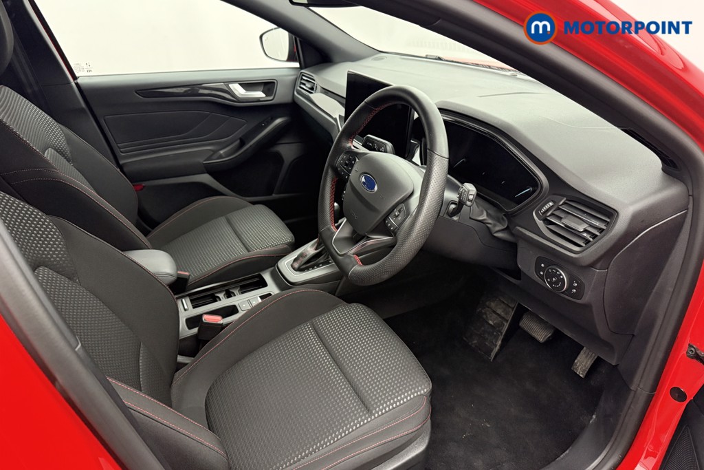 Ford Focus St-Line Automatic Petrol Hatchback - Stock Number (1599382) - 1st supplementary image