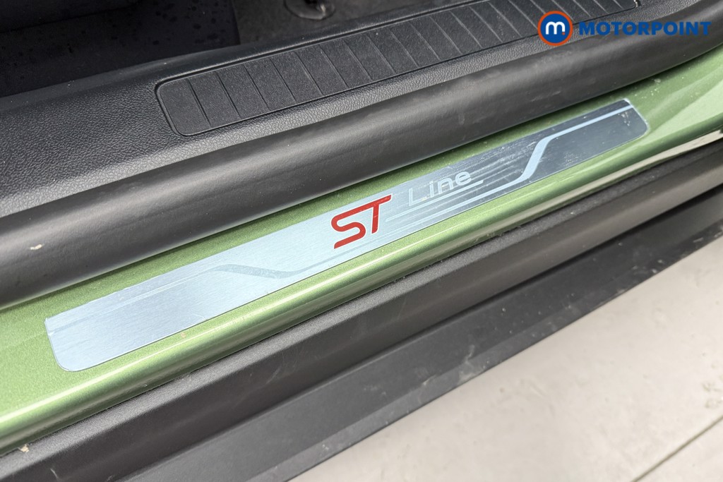 Ford Kuga St-Line X Automatic Petrol Plug-In Hybrid SUV - Stock Number (1599384) - 23rd supplementary image