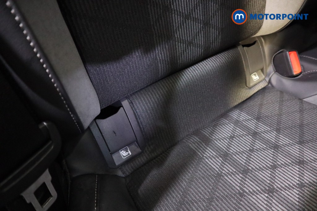 Volkswagen Golf R-Line Automatic Diesel Hatchback - Stock Number (1599637) - 16th supplementary image