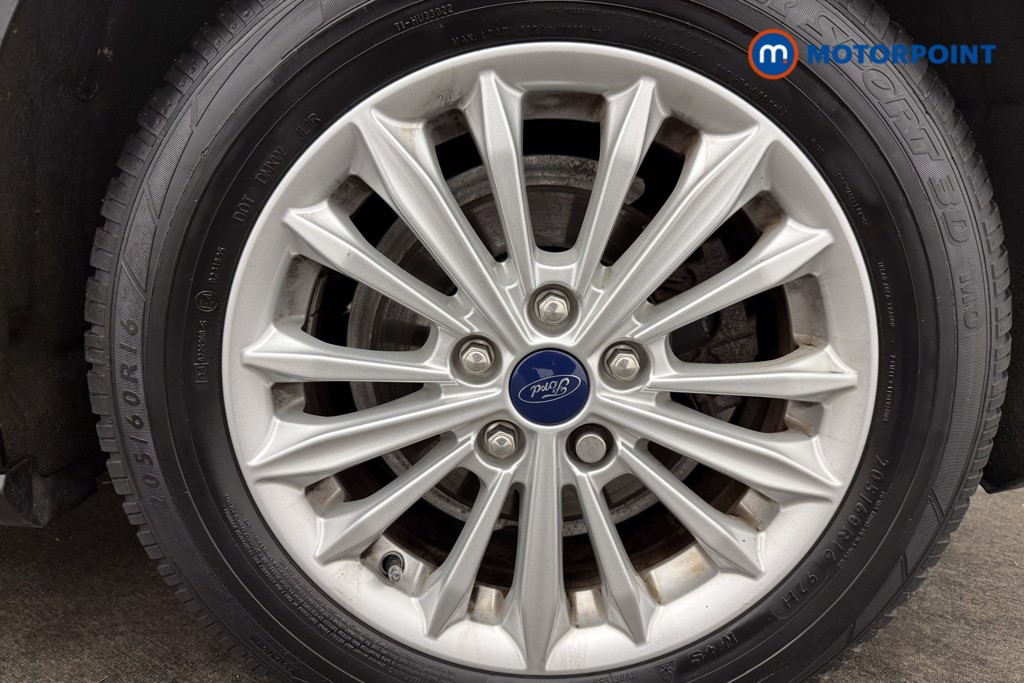 Ford Focus Titanium Manual Petrol Hatchback - Stock Number (1599781) - 2nd supplementary image