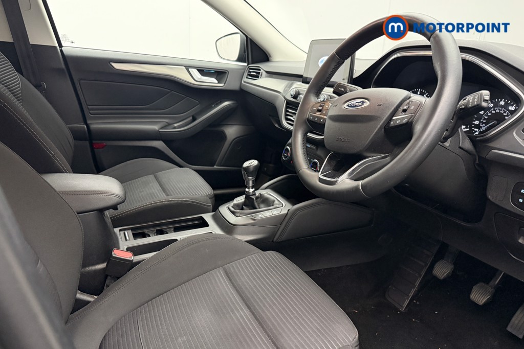 Ford Focus Titanium Manual Petrol Hatchback - Stock Number (1599781) - 5th supplementary image