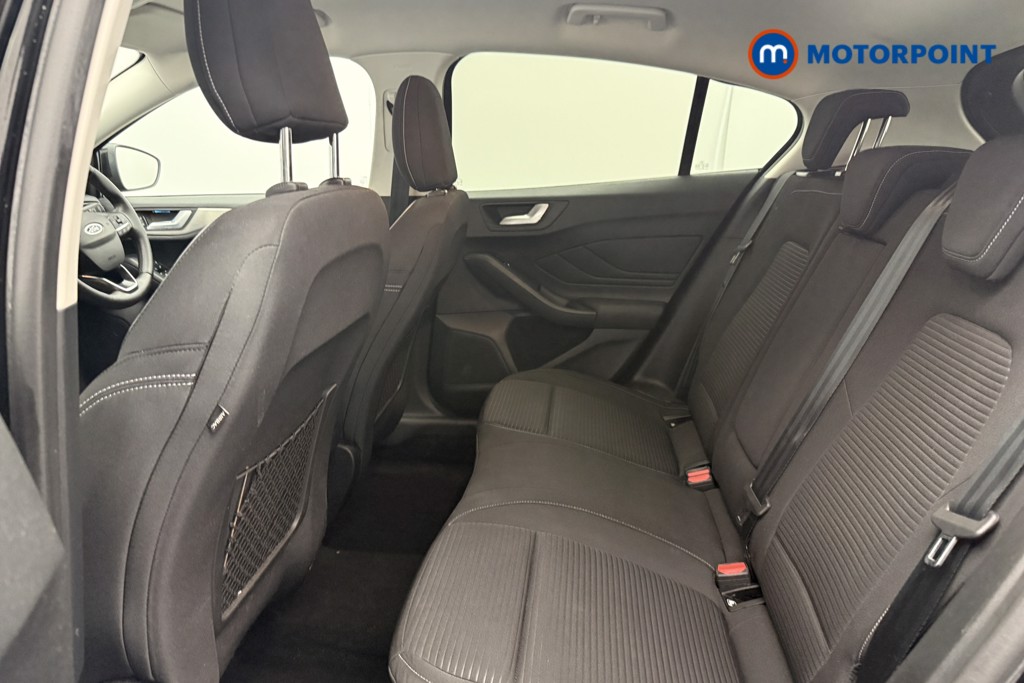 Ford Focus Titanium Manual Petrol Hatchback - Stock Number (1599781) - 9th supplementary image