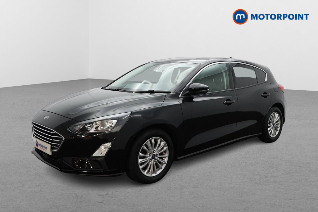 Ford Focus Titanium Manual Petrol Hatchback - Stock Number (1599781) - Passenger side front corner