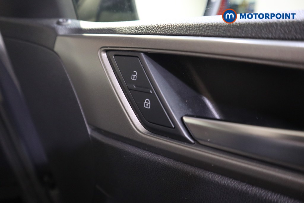 Volkswagen Polo Match Manual Petrol Hatchback - Stock Number (1600000) - 10th supplementary image