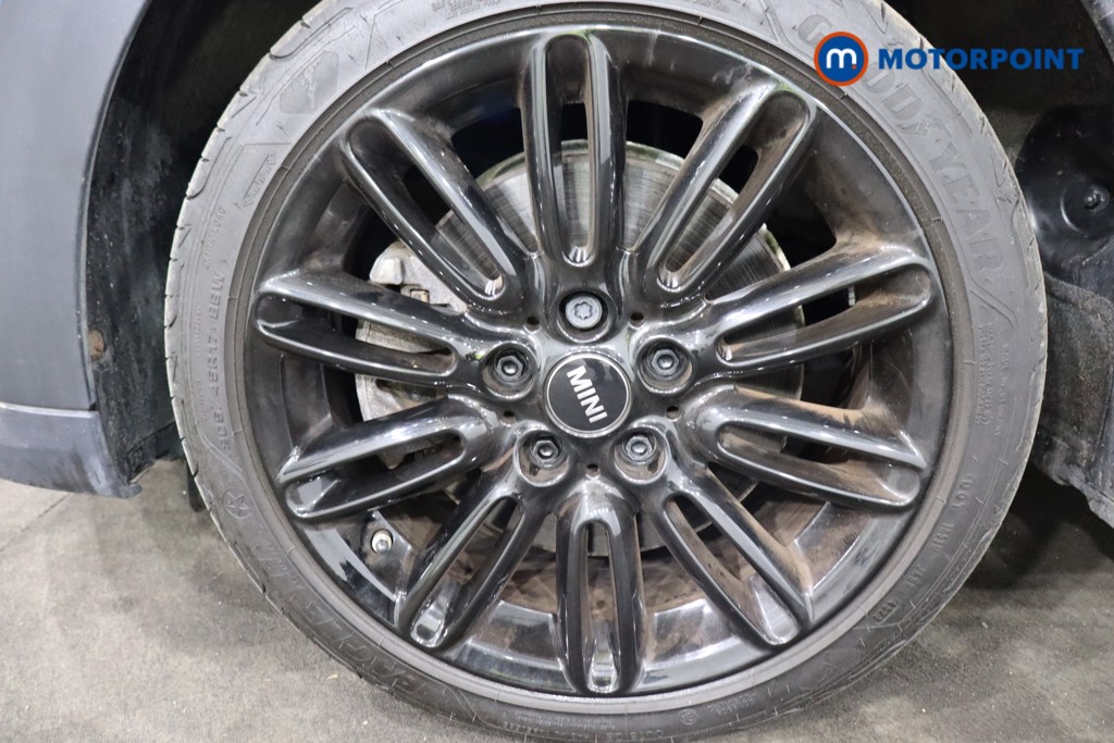 Mini Hatchback Cooper S Exclusive Automatic Petrol Hatchback - Stock Number (1600077) - 18th supplementary image