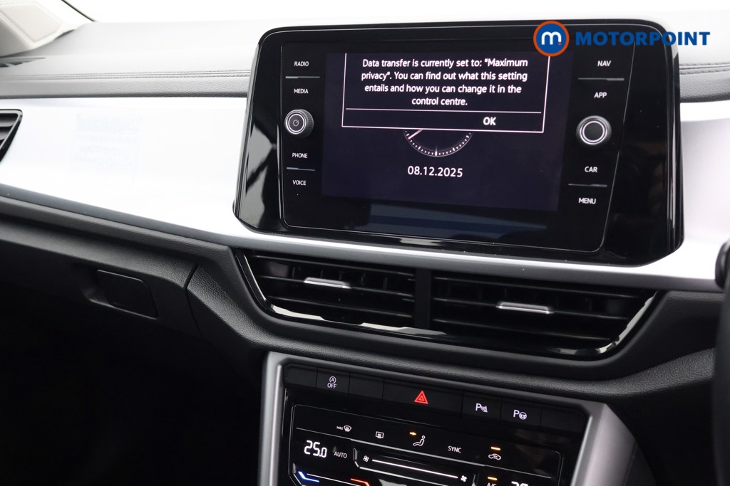 Volkswagen T-Roc Life Automatic Petrol SUV - Stock Number (1600128) - 5th supplementary image