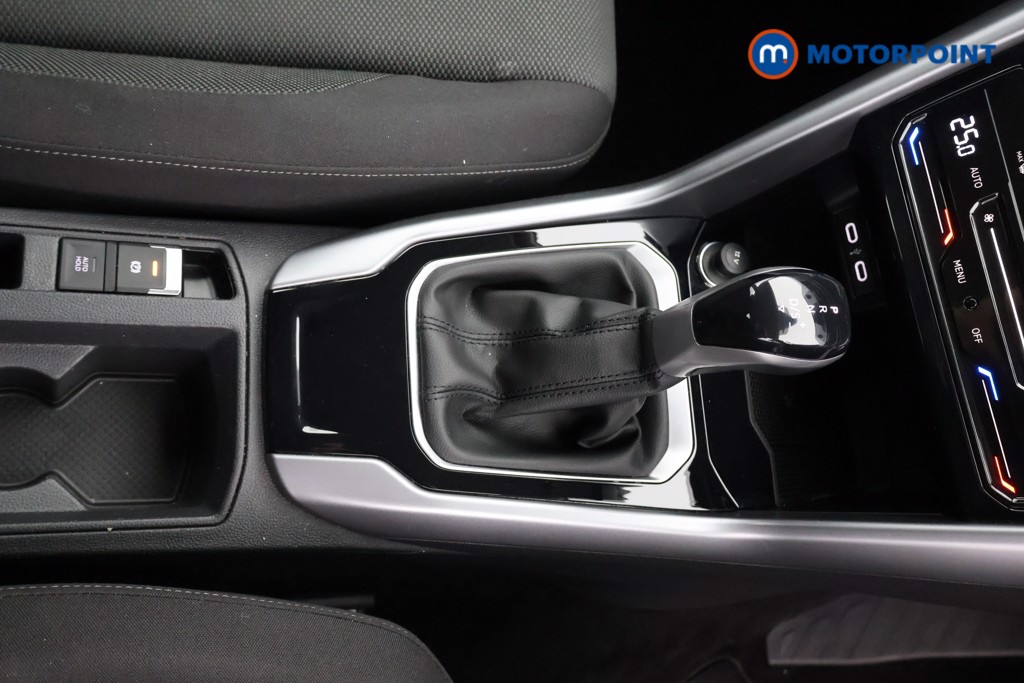 Volkswagen T-Roc Life Automatic Petrol SUV - Stock Number (1600128) - 9th supplementary image