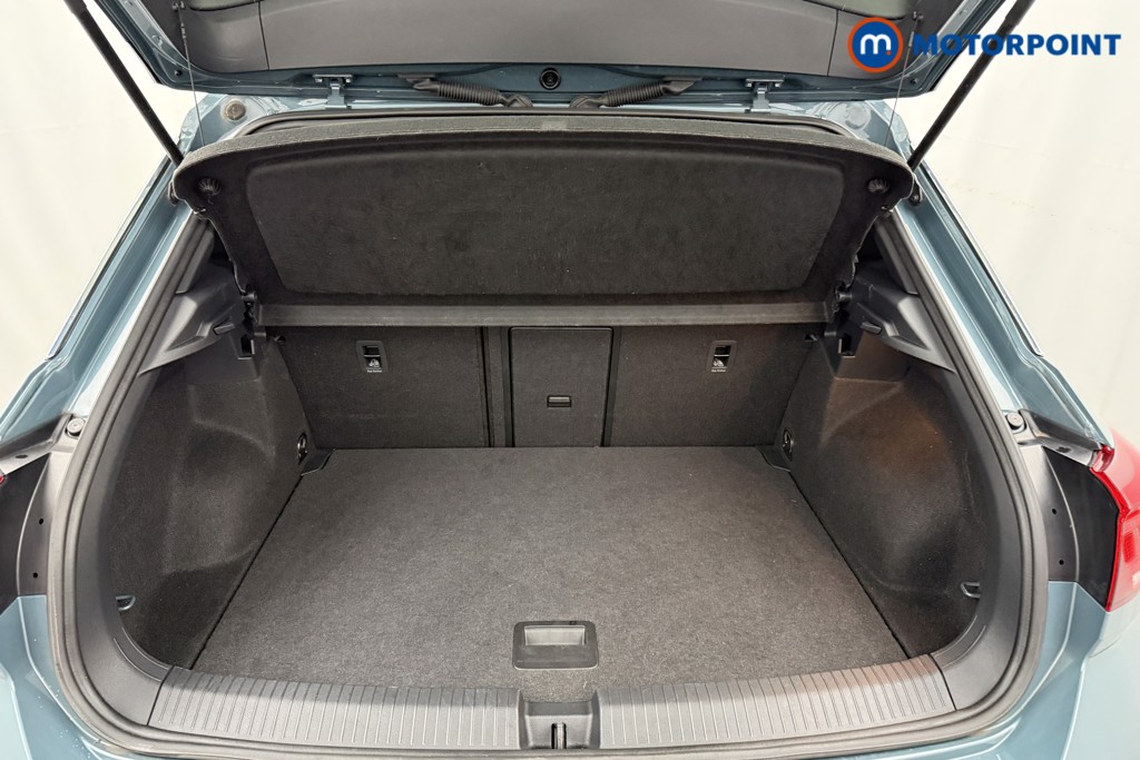 Volkswagen T-Roc R-Line Manual Petrol SUV - Stock Number (1600279) - 26th supplementary image