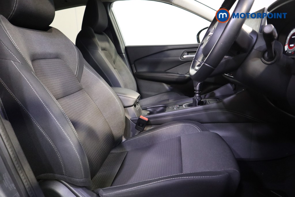 Nissan Qashqai N-Connecta Manual Petrol SUV - Stock Number (1600332) - 12th supplementary image