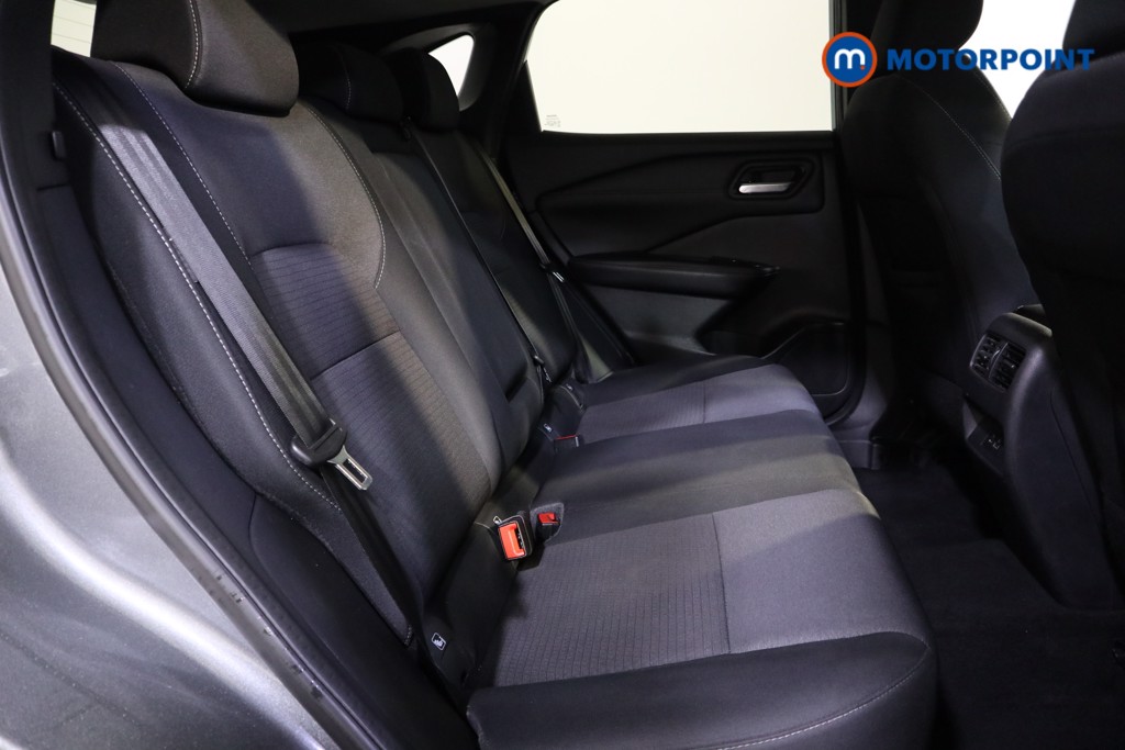 Nissan Qashqai N-Connecta Manual Petrol SUV - Stock Number (1600332) - 13th supplementary image
