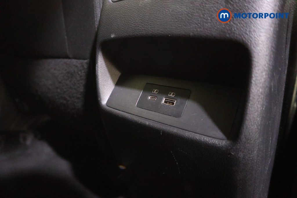 Nissan Qashqai N-Connecta Manual Petrol SUV - Stock Number (1600332) - 15th supplementary image