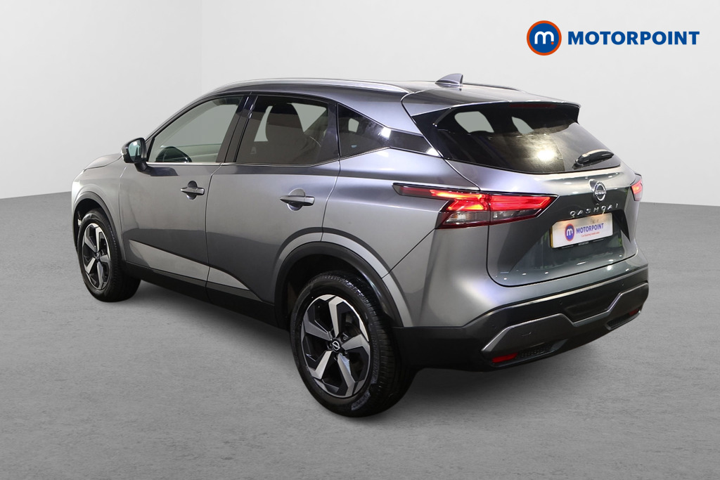 Nissan Qashqai N-Connecta Manual Petrol SUV - Stock Number (1600332) - Passenger side rear corner