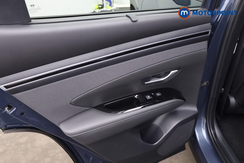 Hyundai Tucson Ultimate Automatic Petrol Plug-In Hybrid SUV - Stock Number (1600393) - 17th supplementary image