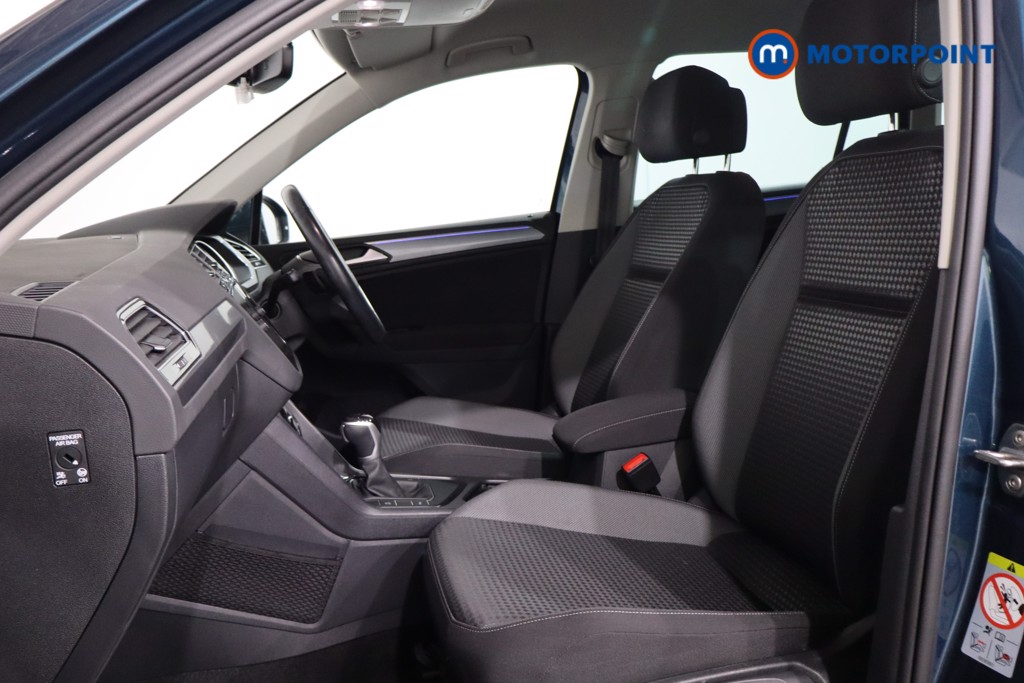 Volkswagen Tiguan Active Automatic Petrol SUV - Stock Number (1600411) - 4th supplementary image