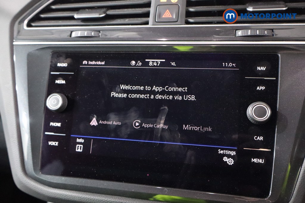 Volkswagen Tiguan Active Automatic Petrol SUV - Stock Number (1600411) - 13th supplementary image