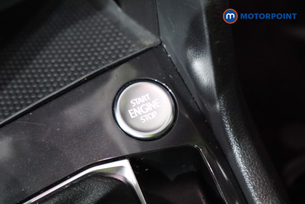 Volkswagen Tiguan Active Automatic Petrol SUV - Stock Number (1600411) - 18th supplementary image