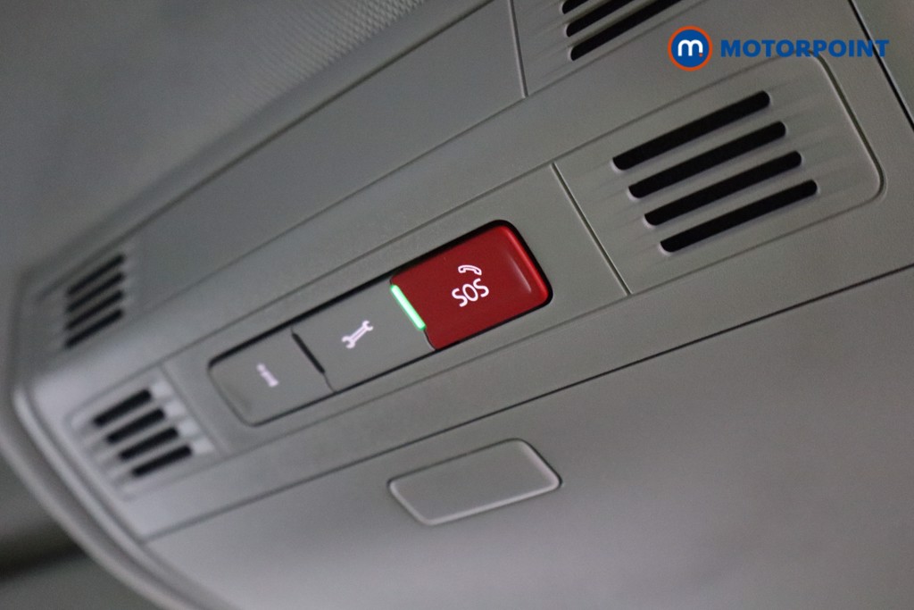 Volkswagen Tiguan Active Automatic Petrol SUV - Stock Number (1600411) - 23rd supplementary image