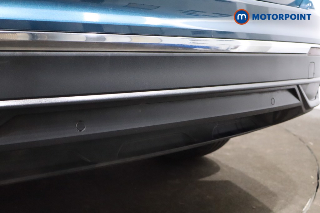 Volkswagen Tiguan Active Automatic Petrol SUV - Stock Number (1600411) - 30th supplementary image