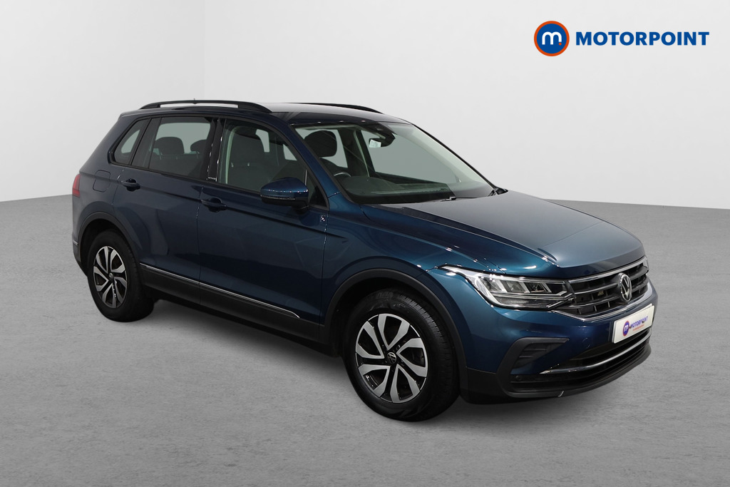 Volkswagen Tiguan Active Automatic Petrol SUV - Stock Number (1600411) - Drivers side front corner